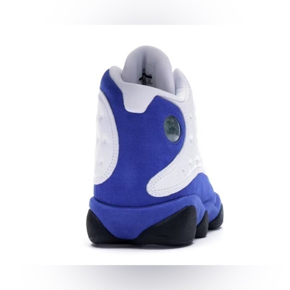 Jordan 13 Retro
White Hyper Royal Black - Picture 5 of 9